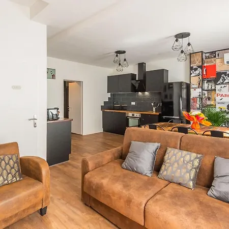 Апартаменты L'urbain Narbonnais