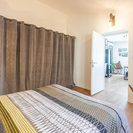 L'urbain Narbonnais Апартаменты *